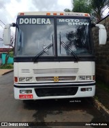 Ônibus Particulares 6413 na cidade de Aparecida de Goiânia, Goiás, Brasil, por Jose Flávio Batista. Número da foto: #9620031.
