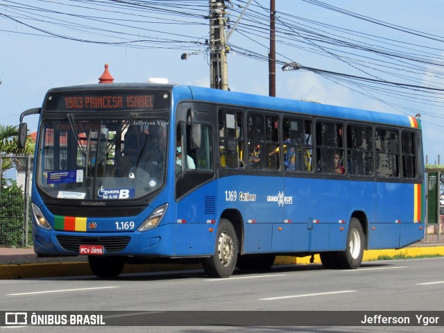 Cidade Alta Transportes 1.169 na cidade de Recife, Pernambuco, Brasil, por Jefferson  Ygor. Número da foto: #9706082.
