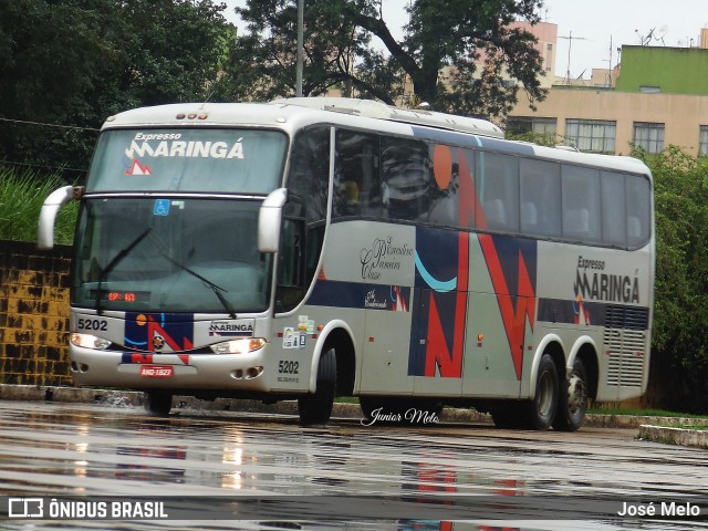 Expresso Maringá 5202 na cidade de Maringá, Paraná, Brasil, por José Melo. Número da foto: #9705604.
