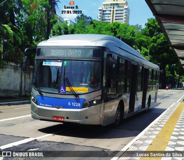 Viação Grajaú S.A. 6 1228 na cidade de São Paulo, São Paulo, Brasil, por Lucas Santos da Silva. Número da foto: #9707304.
