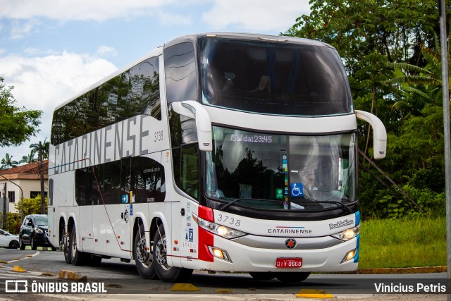 Auto Viação Catarinense 3738 na cidade de Joinville, Santa Catarina, Brasil, por Vinicius Petris. Número da foto: #9705470.