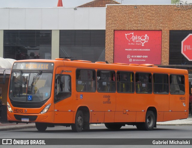 Auto Viação Redentor HI045 na cidade de Curitiba, Paraná, Brasil, por Gabriel Michalski. Número da foto: #9709148.