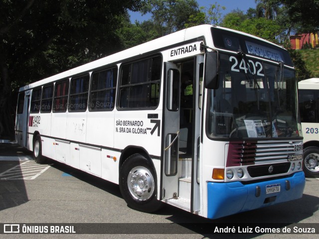 Ônibus Particulares 8298 na cidade de São Paulo, São Paulo, Brasil, por André Luiz Gomes de Souza. ID da foto: 9708343.