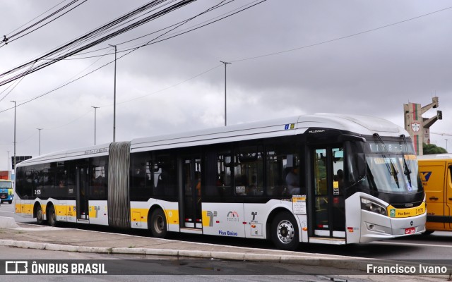 VIP - Unidade Imperador 3 1175 na cidade de São Paulo, São Paulo, Brasil, por Francisco Ivano. Número da foto: #9708355.