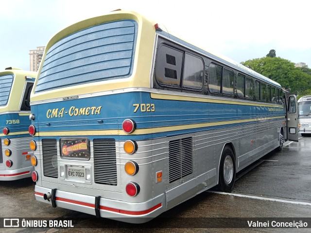 Ônibus Particulares 7023 na cidade de São Paulo, São Paulo, Brasil, por Valnei Conceição. Número da foto: #9625311.