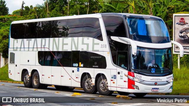 Auto Viação Catarinense 3518 na cidade de Joinville, Santa Catarina, Brasil, por Vinicius Petris. ID da foto: 9624925.