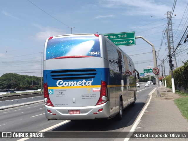 Viação Cometa 18542 na cidade de São Paulo, São Paulo, Brasil, por Rafael Lopes de Oliveira. ID da foto: 9623176.