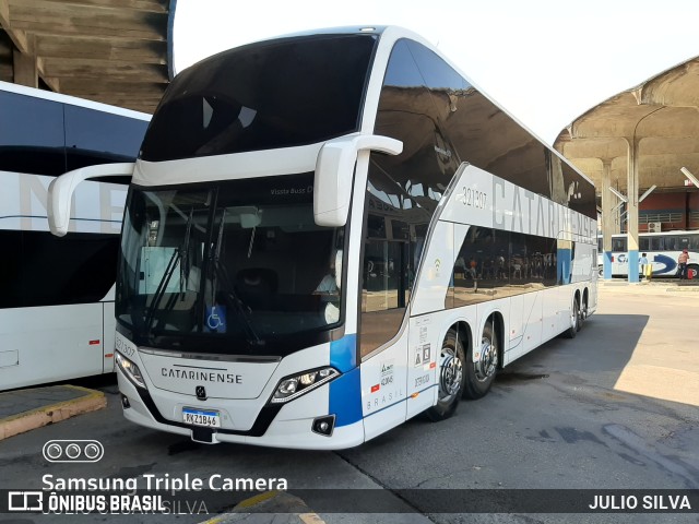 Auto Viação Catarinense 321307 na cidade de Porto Alegre, Rio Grande do Sul, Brasil, por JULIO SILVA. Número da foto: #9626742.