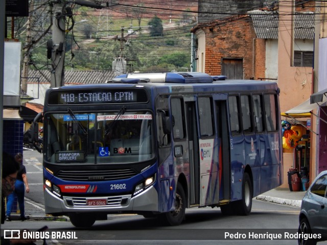 Viação Osasco 21.602 na cidade de Santana de Parnaíba, São Paulo, Brasil, por Pedro Henrique Rodrigues . Número da foto: #9627036.