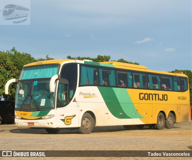 Empresa Gontijo de Transportes 14380 na cidade de Vitória da Conquista, Bahia, Brasil, por Tadeu Vasconcelos. ID da foto: 9629981.