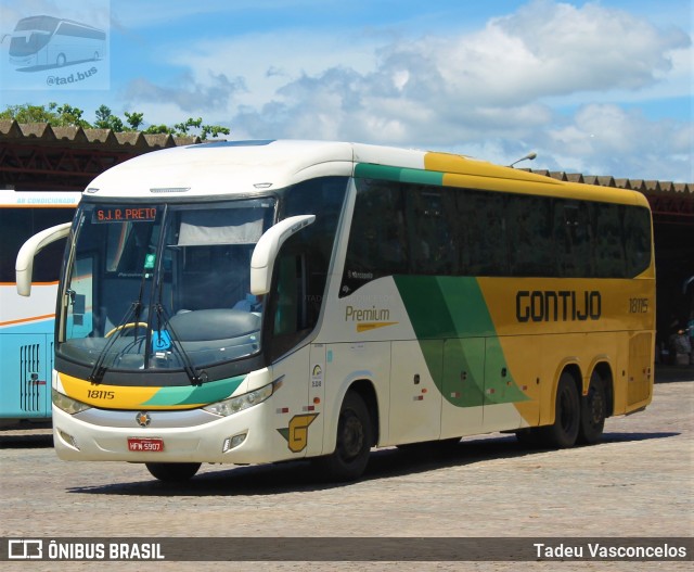 Empresa Gontijo de Transportes 18115 na cidade de Vitória da Conquista, Bahia, Brasil, por Tadeu Vasconcelos. ID da foto: 9630010.