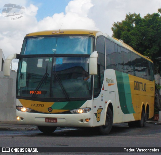 Empresa Gontijo de Transportes 17370 na cidade de Rio de Janeiro, Rio de Janeiro, Brasil, por Tadeu Vasconcelos. ID da foto: 9630004.