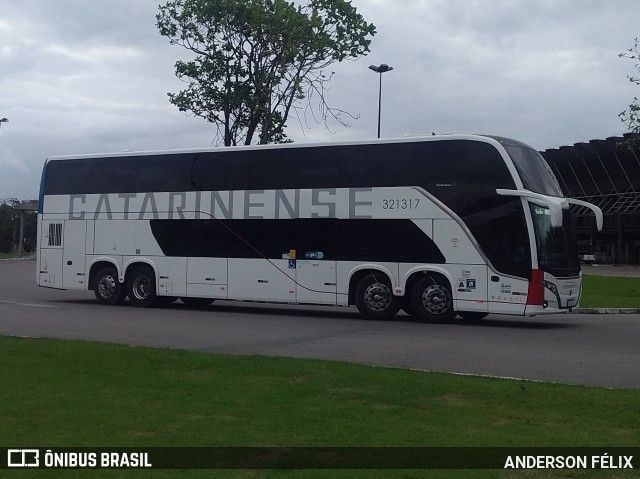 Auto Viação Catarinense 321317 na cidade de Florianópolis, Santa Catarina, Brasil, por ANDERSON FÉLIX. ID da foto: 9634483.