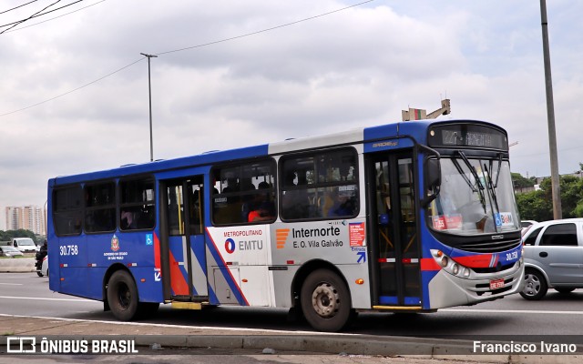 Empresa de Ônibus Vila Galvão 30.758 na cidade de São Paulo, São Paulo, Brasil, por Francisco Ivano. Número da foto: #9637822.