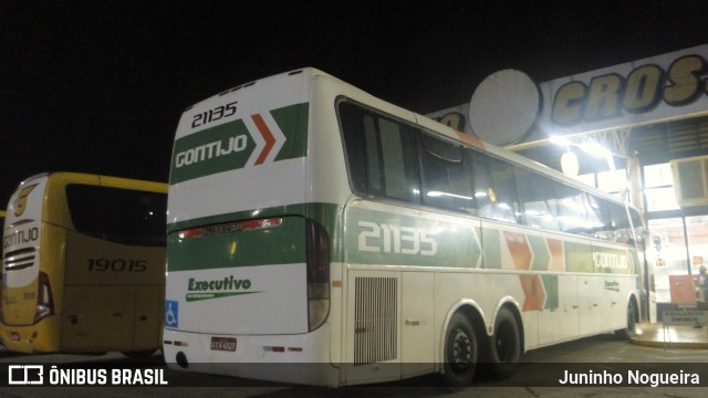 Empresa Gontijo de Transportes 21135 na cidade de Perdões, Minas Gerais, Brasil, por Juninho Nogueira. ID da foto: 9637726.