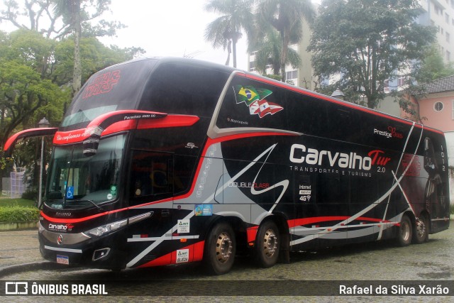 Carvalho Tur Transportes e Turismo 1012 na cidade de Petrópolis, Rio de Janeiro, Brasil, por Rafael da Silva Xarão. Número da foto: #9637872.