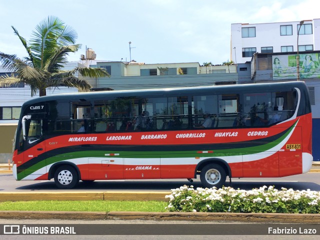 ETU Chama 146 na cidade de Chorrillos, Lima, Lima Metropolitana, Peru, por Fabrizio Lazo. Número da foto: #9637407.