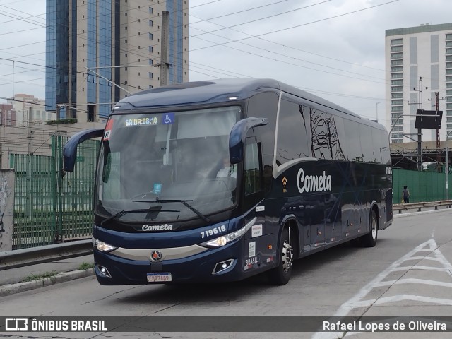 Viação Cometa 719616 na cidade de São Paulo, São Paulo, Brasil, por Rafael Lopes de Oliveira. ID da foto: 9638888.