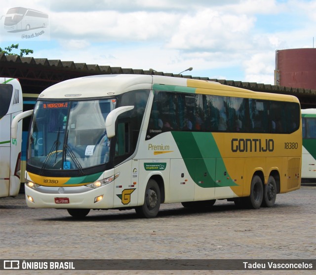 Empresa Gontijo de Transportes 18380 na cidade de Vitória da Conquista, Bahia, Brasil, por Tadeu Vasconcelos. ID da foto: 9638299.