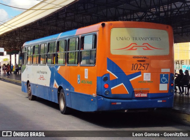 União Transportes 10257 na cidade de Várzea Grande, Mato Grosso, Brasil, por Leon Gomes. Número da foto: #9641805.