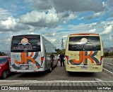 Ônibus Particulares 1403 na cidade de Garanhuns, Pernambuco, Brasil, por Luiz Fellipe. Número da foto: #:id.
