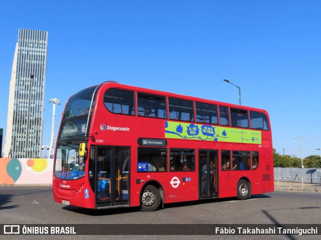 Stagecoach 12303 na cidade de London, Greater London, Inglaterra, por Fábio Takahashi Tanniguchi. Número da foto: #10435880.