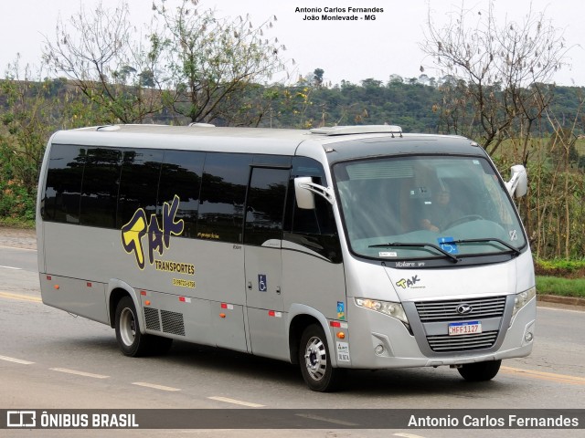 Tak Transportes 1827 na cidade de João Monlevade, Minas Gerais, Brasil, por Antonio Carlos Fernandes. Número da foto: #10467590.