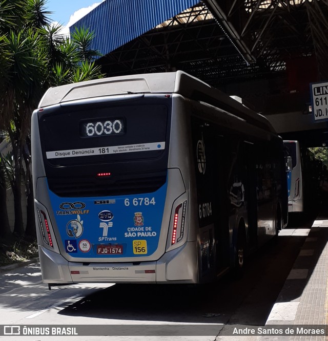 Transwolff Transportes e Turismo 6 6784 na cidade de São Paulo, São Paulo, Brasil, por Andre Santos de Moraes. ID da foto: 10470020.