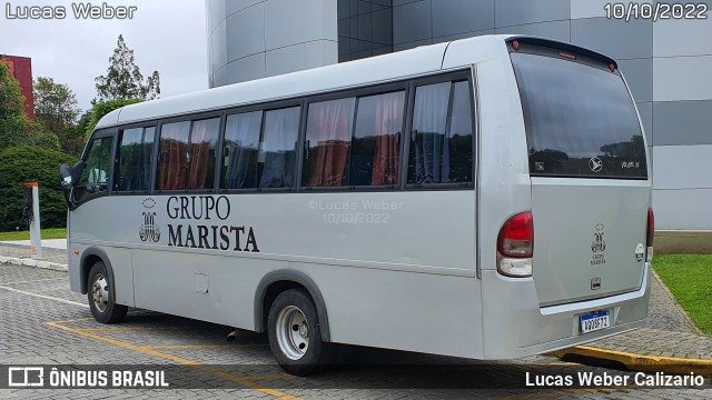 Grupo Marista 8572 na cidade de Curitiba, Paraná, Brasil, por Lucas Weber Calizario. ID da foto: 10473485.