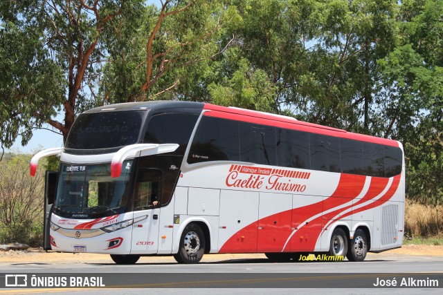 Caetité Turismo 2019 na cidade de Montes Claros, Minas Gerais, Brasil, por José Alkmim. ID da foto: 10473861.