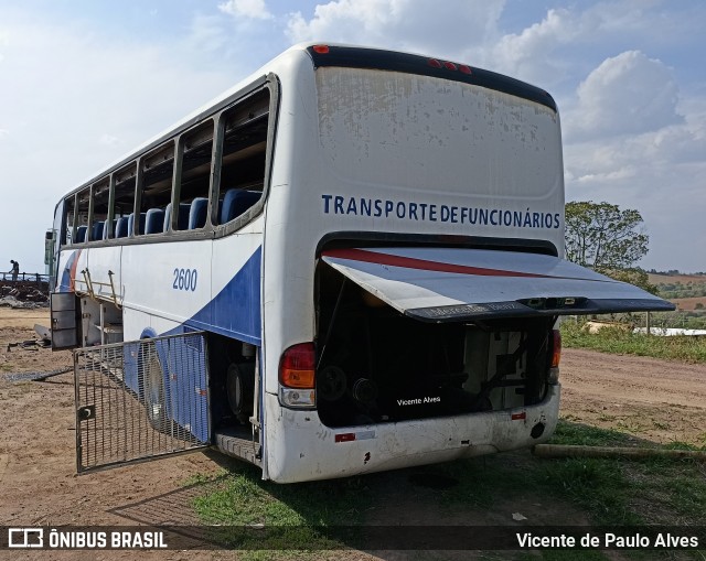 Sucata e Desmanches 2600 na cidade de Santo Antônio do Monte, Minas Gerais, Brasil, por Vicente de Paulo Alves. ID da foto: 10473407.