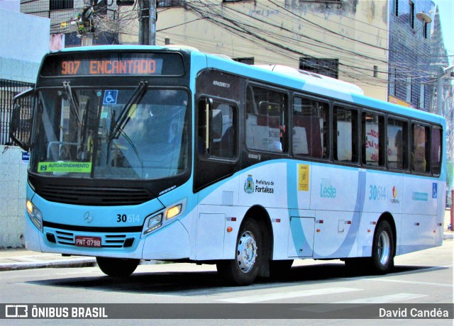 Via Urbana 30614 na cidade de Fortaleza, Ceará, Brasil, por David Candéa. Número da foto: #10473698.