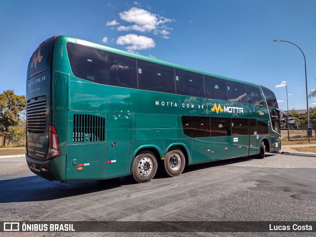 Viação Motta 18004 na cidade de Brasília, Distrito Federal, Brasil, por Lucas Costa. Número da foto: #10474071.