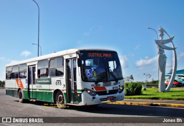Auto Viação Veleiro 015 na cidade de Rio Largo, Alagoas, Brasil, por Jones Bh. Número da foto: #10480169.