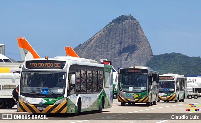 Infraero Aeroportos Brasileiros 129 na cidade de Rio de Janeiro, Rio de Janeiro, Brasil, por Claudio Luiz. Número da foto: #10480638.