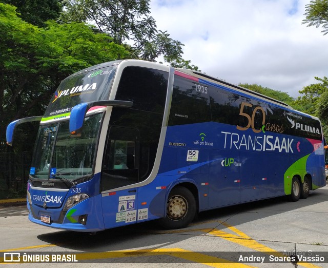 Trans Isaak Turismo 1935 na cidade de São Paulo, São Paulo, Brasil, por Andrey  Soares Vassão. Número da foto: #10484447.