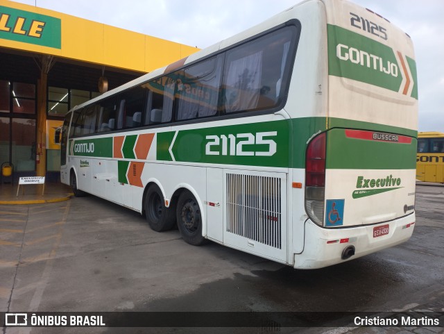 Empresa Gontijo de Transportes 21125 na cidade de Perdões, Minas Gerais, Brasil, por Cristiano Martins. ID da foto: 10483678.