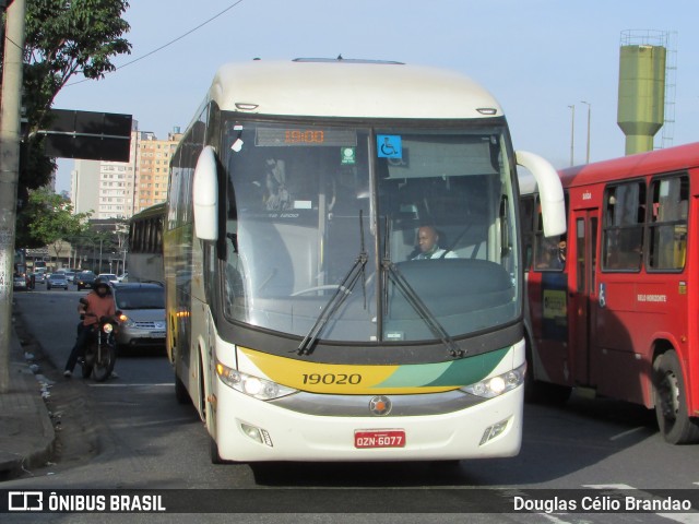 Empresa Gontijo de Transportes 19020 na cidade de Belo Horizonte, Minas Gerais, Brasil, por Douglas Célio Brandao. ID da foto: 10484561.