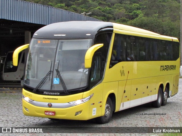 Viação Itapemirim 60045 na cidade de Juiz de Fora, Minas Gerais, Brasil, por Luiz Krolman. Número da foto: #10486358.