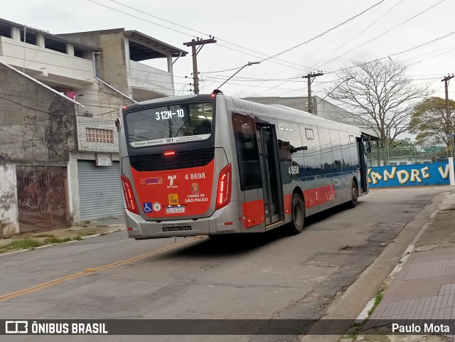 Express Transportes Urbanos Ltda 4 8698 na cidade de São Paulo, São Paulo, Brasil, por Paulo Mota. Número da foto: #10485383.