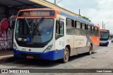 União Transportes 151 na cidade de Várzea Grande, Mato Grosso, Brasil, por Leon Gomes. Número da foto: #10485209.