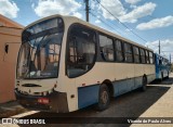 Ônibus Particulares 5860 na cidade de Divinópolis, Minas Gerais, Brasil, por Vicente de Paulo Alves. Número da foto: #10489948.