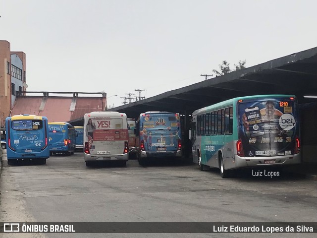 Expresso Rio de Janeiro RJ 142.003 na cidade de Niterói, Rio de Janeiro, Brasil, por Luiz Eduardo Lopes da Silva. Número da foto: #10492250.