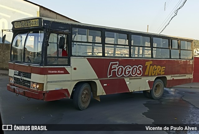 Fogos Tigre 0748 na cidade de Santo Antônio do Monte, Minas Gerais, Brasil, por Vicente de Paulo Alves. ID da foto: 10437475.