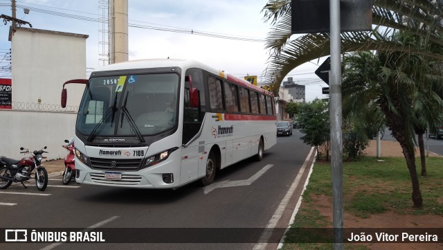 Expresso Itamarati 7109 na cidade de Fernandópolis, São Paulo, Brasil, por João Vitor Pereira. Número da foto: #10495577.