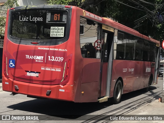 Auto Ônibus Brasília 1.3.039 na cidade de Niterói, Rio de Janeiro, Brasil, por Luiz Eduardo Lopes da Silva. Número da foto: #10495699.