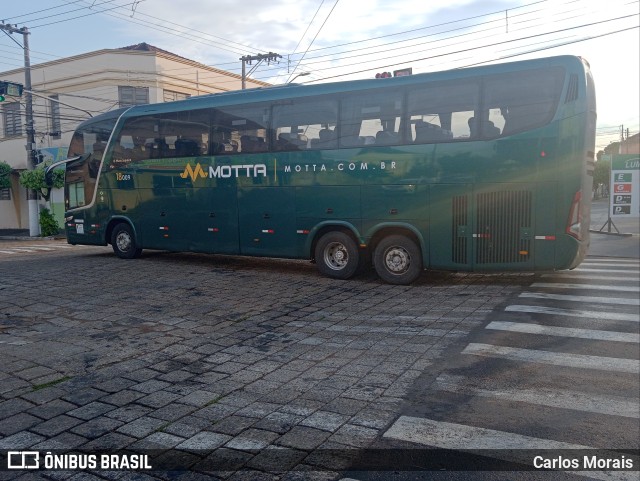 Viação Motta 18009 na cidade de Presidente Venceslau, São Paulo, Brasil, por Carlos Morais. Número da foto: #10498162.