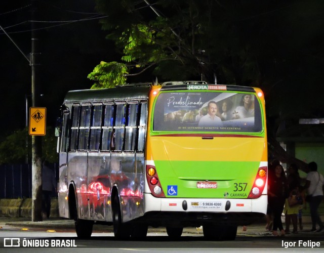Rodoviária Caxangá 357 na cidade de Recife, Pernambuco, Brasil, por Igor Felipe. Número da foto: #10500247.