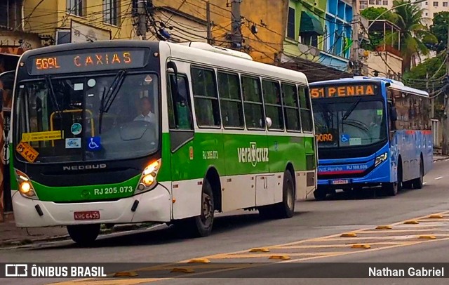 Viação Vera Cruz RJ 205.073 na cidade de Rio de Janeiro, Rio de Janeiro, Brasil, por Nathan Gabriel. Número da foto: #10500209.