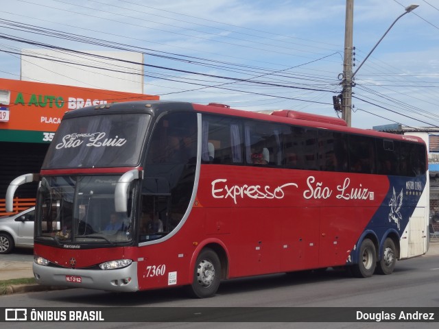 Expresso São Luiz 7360 na cidade de Goiânia, Goiás, Brasil, por Douglas Andrez. Número da foto: #10503034.